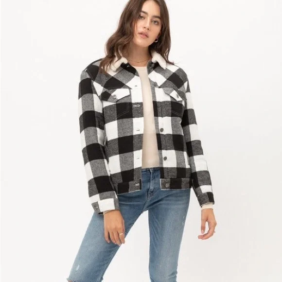 Love Tree Faux Fur Sherpa Lined Plaid Shacket / Jacket - Picture 2 of 11